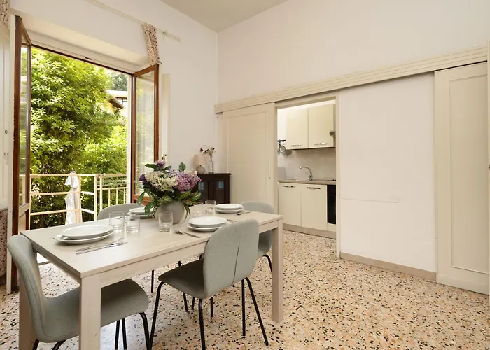 Spacious Oltrarno With Private Garden *